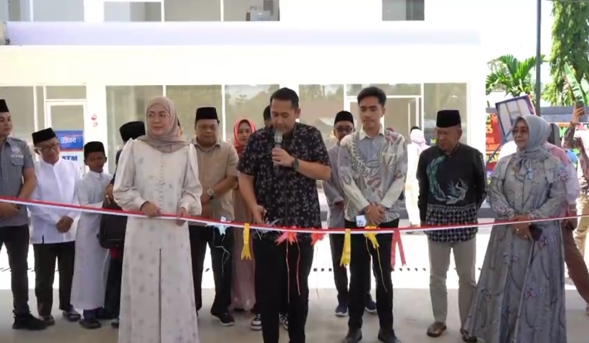 Bupati H M Syukur Resmikan SPBU 24.373.100