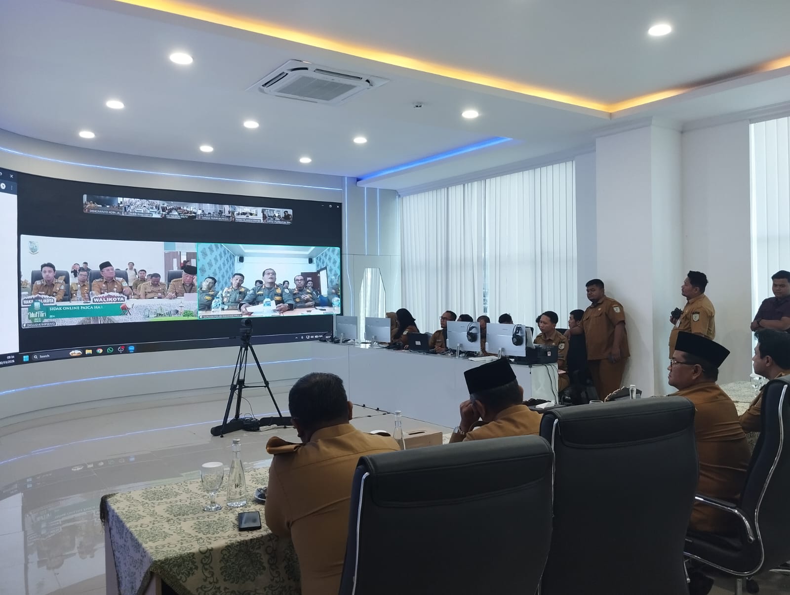 ASN Diingatkan Jangan Halalbihalal di Jam Kerja, Wako Maulana Sidak Daring Hari Pertama Kerja