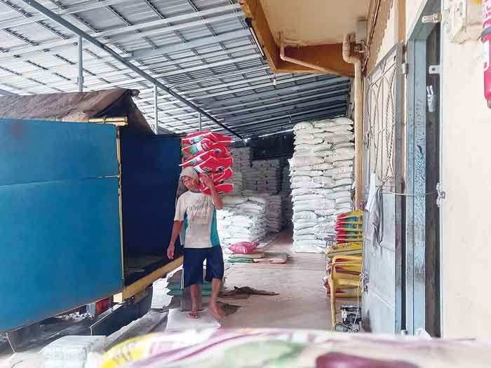 Harga Beras di Kota Jambi Melonjak Naik, Beras Merk King Rp 14.000/Kg, Anggur Rp 14.500/kg