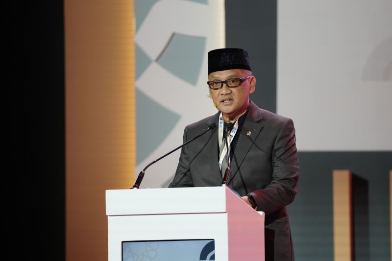 Gus Irfan Resmi Dilantik Sebagai Menteri Haji dan Umrah 
