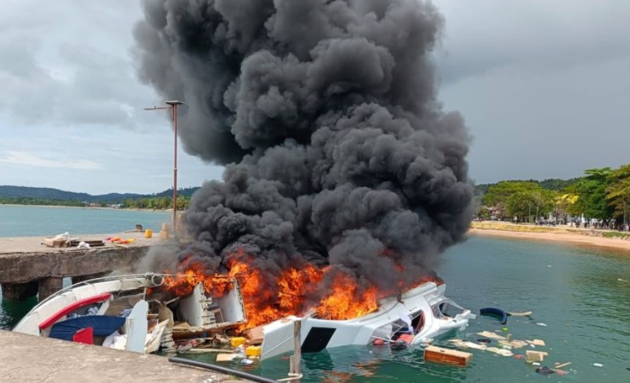 Calon Gubernur Maluku dan Ketua Partai Tewas Dalam Kebakaran Speedboat, Berikut Nama Korban Secara Lengkap