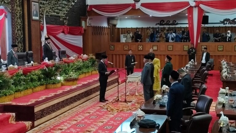 DPRD Provinsi Jambi Lakukan PAW, Ini Tiga Nama Anggota Dewan Baru