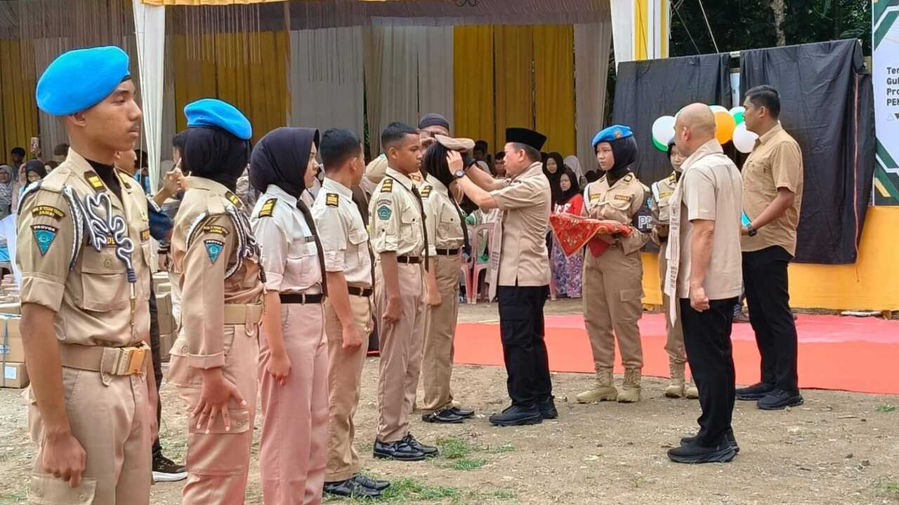  Siswa Angkatan Dilantik Gubernur, Minat Bersekolah di SMKN TT Meningkat