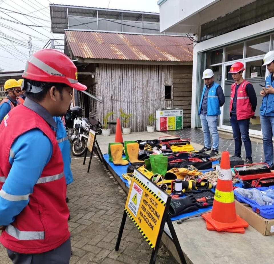 PLN ULP Muara Sabak Siaga Listrik Selama Idul Fitri 1447 H
