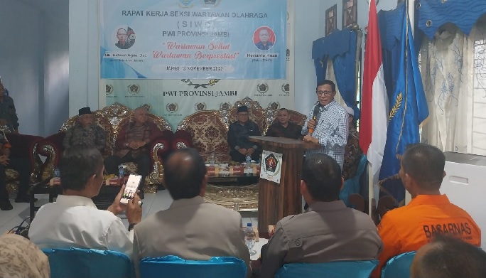 Buka Rakerda Siwo Provinsi Jambi, Ketum PWI Pusat Hendri Ch Bangun Pesankan Ini