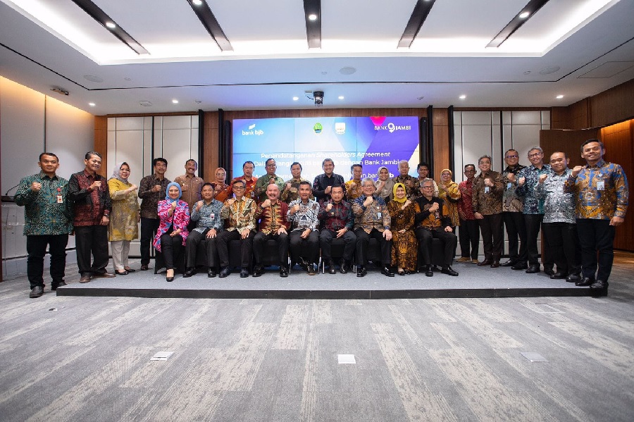 Finalisasi Pengembangan KUB Bank Jambi dan Bank bjb Langsung Diteken Gubernur Jambi 