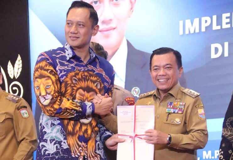 Menteri AHY Puji Kinerja Gubernur Al Haris Sukseskan Program Reforma Agraria