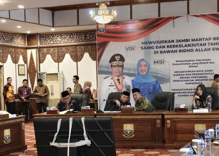Al Haris Pimpin Evaluasi SAKIP Pemprov Jambi, Targetkan Predikat BB Harga Mati