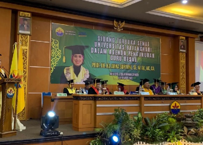 Prof. Arna Suryani Dikukuhkan Sebagai Guru Besar Bidang Ilmu Manajemen Keuangan Universitas Batanghari 
