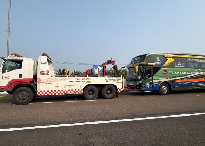 Luruskan Isu Liar di Medsos, Hutama Karya Pastikan Kecelakaan Tol Palindra Buka Akibat Karhutla