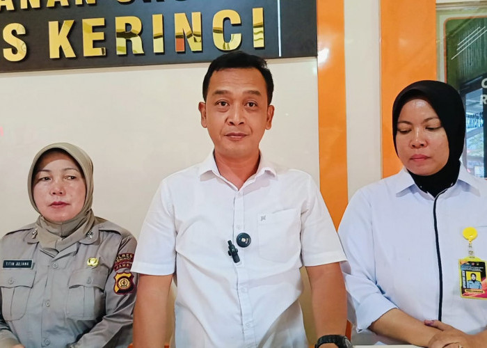 Pengurusan SKCK Membludak di Polres Kerinci, Petugas Lembur Hingga Malam