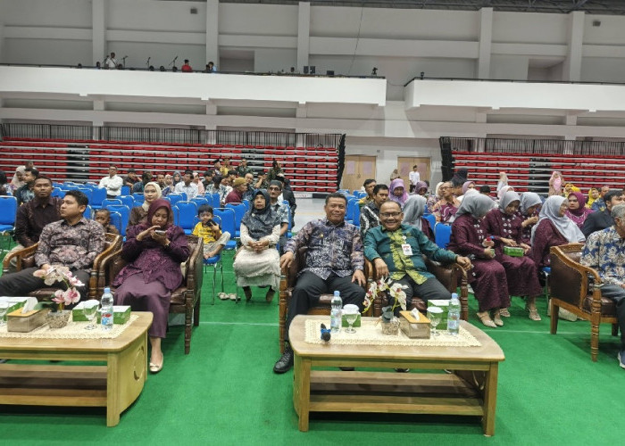 Wabup Katamso Hadiri Pengukuhan Profesor Putra Asal Tanjab Barat di Universitas Riau