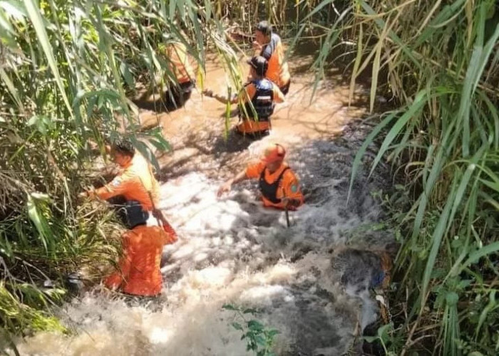 Lima Hari Hilang, Warga Gunung Tujuh Kerinci Ditemukan Meninggal Tersangkut di Sungai