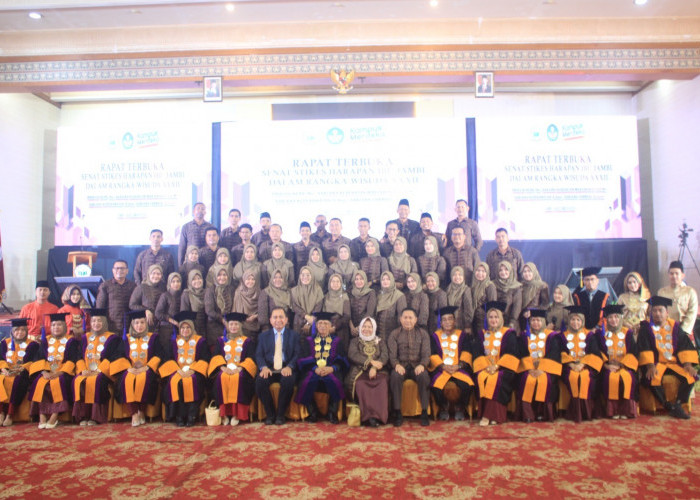 Rapat Terbuka Senat STIKES Harapan Ibu Jambi dalam Rangka Wisuda ke-XXXII