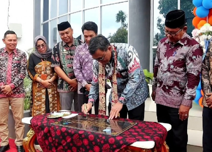 Gedung Layanan Perpustakaan Merangin Diresmikan,Launching E-Perpustakaan dan Penerapan Aplikasi Srikandi