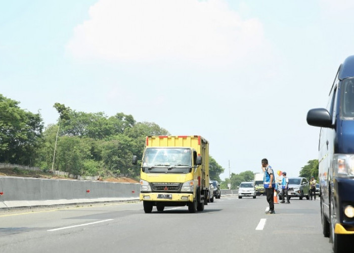 Operasional Kendaraan Angkutan Barang Nataru 2024/2025 Dilarang Lewat Tol, Berikut Tanggalnya