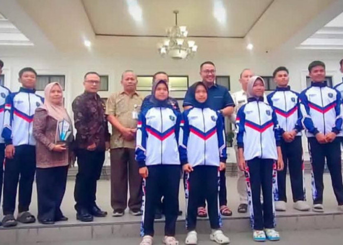 Atlet Pencak Silat dan Taekwondo Sungai Penuh Panen Medali, Wako Alfin Apresiasi