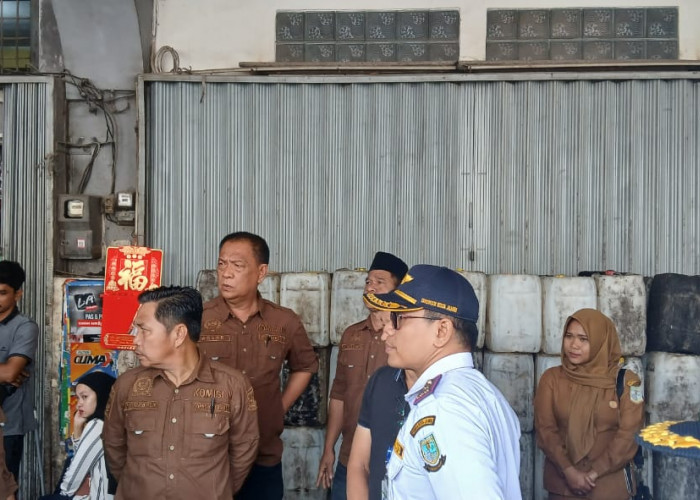 Bongkar Muat Toko Sembako di Selincah Jadi Sorotan, Komisi III DPRD Kota Jambi Tinjau Lapangan