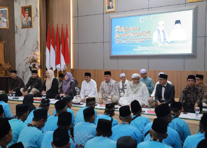 Bupati Anwar Sadat Lepas 376 Calon Jemaah Haji Tanjab Barat 2026, Titip Doa untuk Daerah dan Tuan Guru