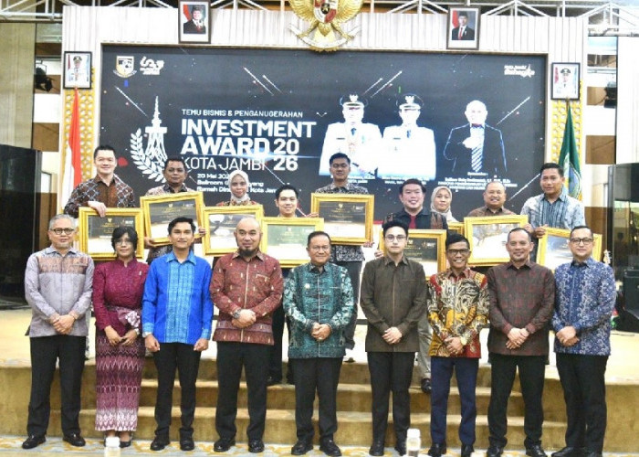 BKPM Anugerahi Kota Jambi Kategori 'Sangat Baik', Bukti Sukses Kepemimpinan Maulana-Diza