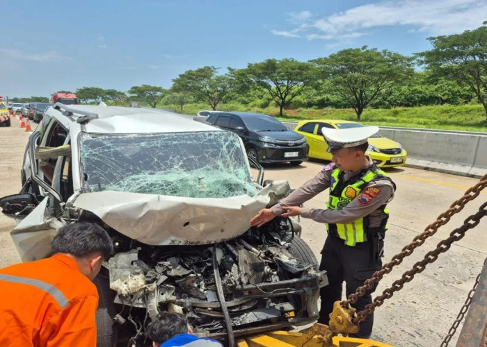 Kecelakaan Tol Batang-Semarang, Dua Tewas