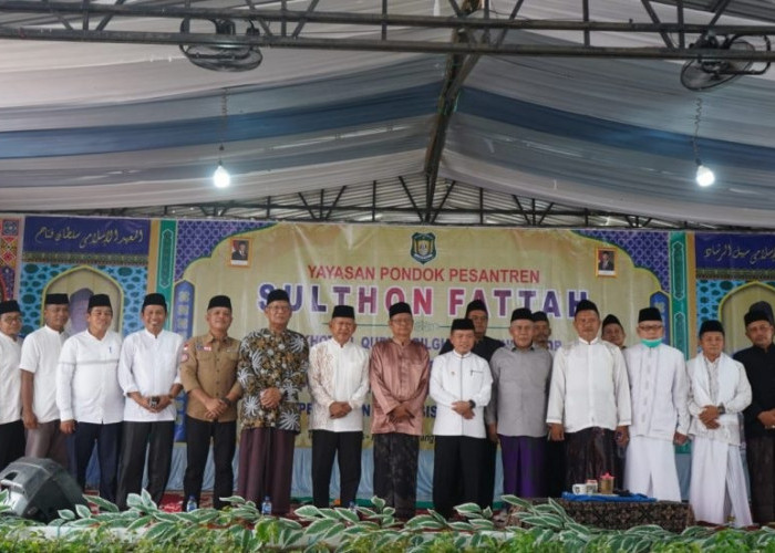 Wakil Bupati Merangin Hadiri Haflah Akhirusanah Pondok Pesantren Sulthon Fattah Tambang Emas