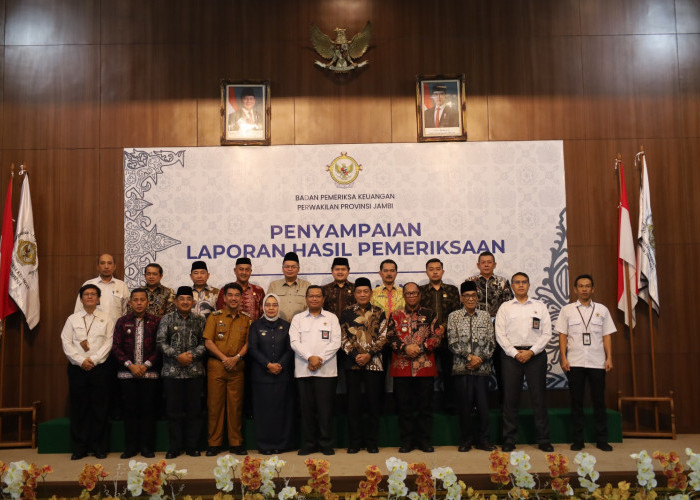 BPK Jambi Serahkan Delapan LHP Kinerja Pemeriksaan Dengan Tujuan Tertentu Tahun 2024