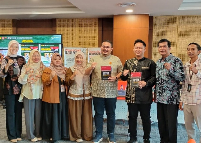 PSGR - UNJA Luncurkan Book Chapter Evaluasi Prabowo-Gibran