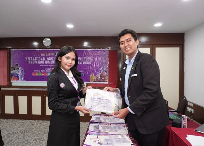 Mahasiswi FH UNJA Sabet Penghargaan Internasional di Malaysia-Singapore