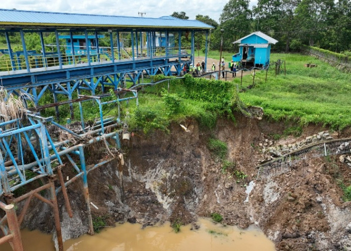 Ancam Pasokan Air Bersih, Tanah Longsor di Intake Auduri Milik PDAM Tirta Mayang