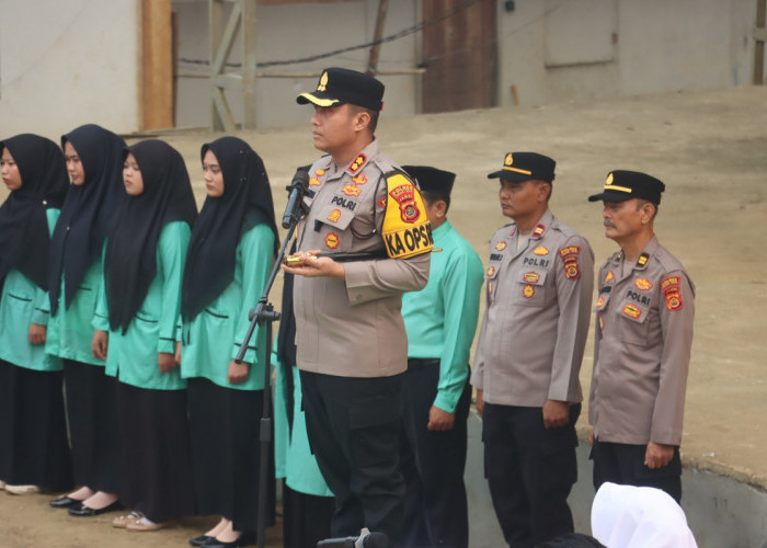 Kapolres Tanjabtim Ajak Santri Bijak Bermedsos dan Jauhi Bullying