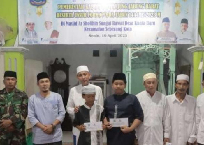 Pemkab Tanjab Barat Lakukan Kunjungan Safari Ramadan ke Masjid As-Sholihin Desa Kuala Baru