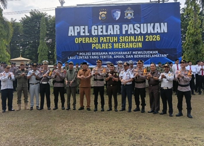 Sekda Zulhifni Ingatkan Masyarakat Taat Berlalulintas dalam Operasi Patuh Siginjai 2026