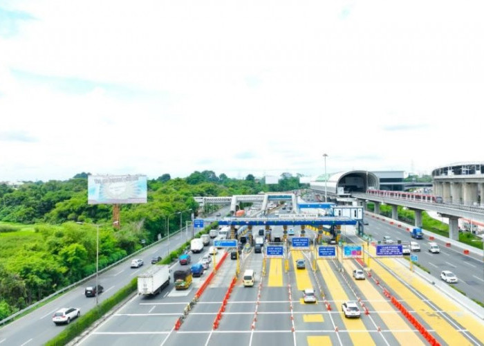 H+3 Natal,  Volume Kendaraan Arah Jakarta di Tiga GT Tol Jabodetabek Meningkat Tajam