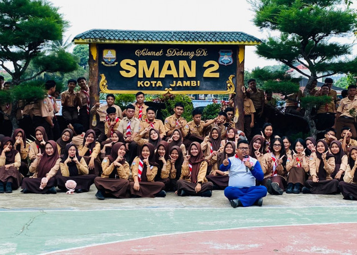 Honda Roadshow to School, Siswa SMA N 2 Jambi Siap Berkendara Aman