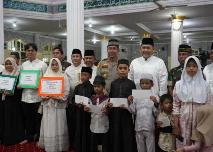 Malam Tahun Baru Penuh Empati di Merangin, Zikir Akbar, Bonus MTQ, Santunan Anak Yatim, Bantuan Sembako