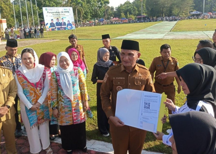 Bupati Hurmin Lantik 2.364 PPPK Sarolangun Tahap Satu