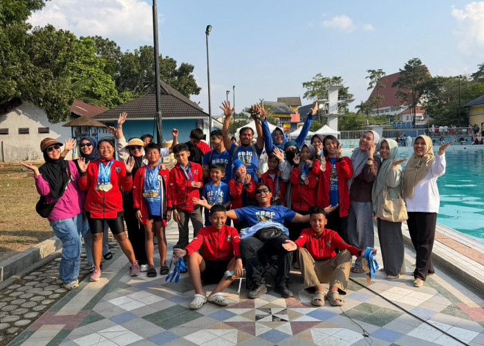 Berang Berang Swimming Club Raih 23 Medali pada Kejuaraan Renang Merdeka Sprint Se-Provinsi Jambi
