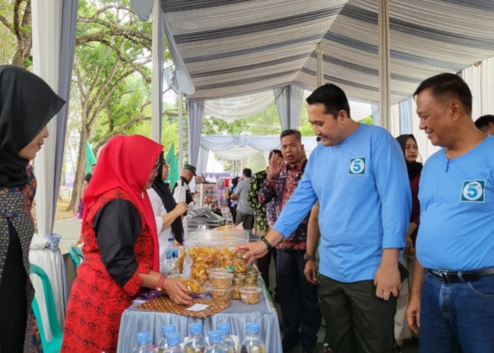 Warga Padati Balitbang Coffee Corner, Bupati M. Syukur Dorong Inovasi untuk Ikon Baru Merangin