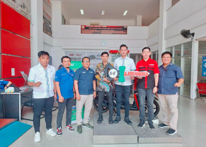 Setia 4 Kali Pilih Yamaha, Konsumen RO BAF Jambi Boyong Hadiah 1 unit motor 