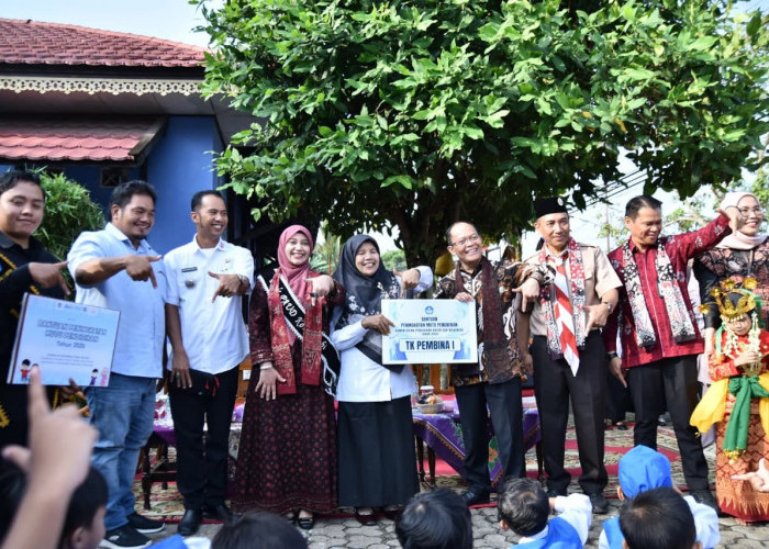 Dua TK Negeri di Kota Jambi Terima Bantuan Kemendikdasmen