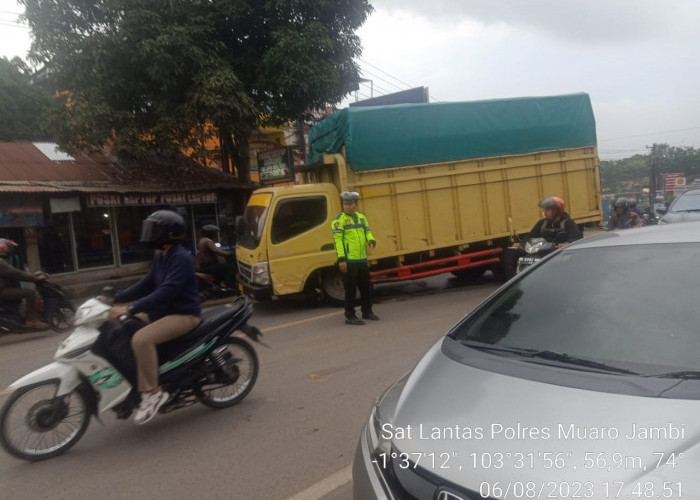 Sopir Kabur, Polisi Amankan Truk Pengangkut Minyak Ilegal di Jaluko