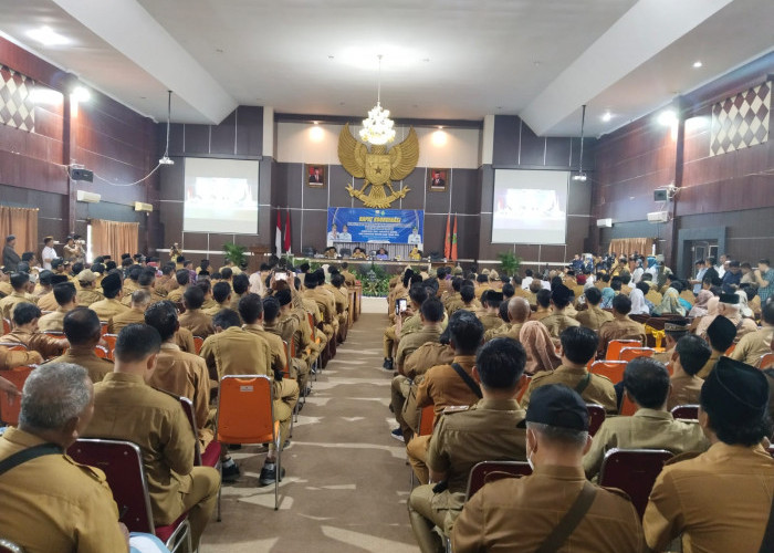  Rakor Kades Jambi Wilayah Tengah di Tebo, Gubernur Minta Kades Untuk Berinovasi Kelola Dana Desa