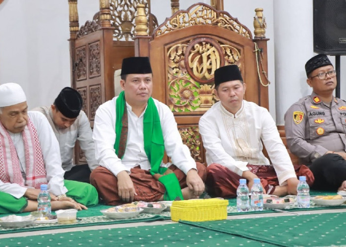 Pemkab Tanjab Barat Gelar Safari Ramadan di Desa Rantau Badak Lamo, Muara Papalik