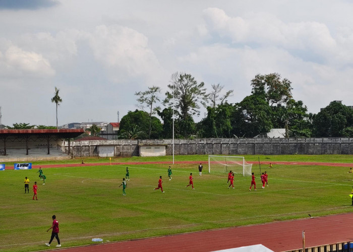 Batanghari Tertinggal 1-2 Dari Tanjabtim di Babak Pertama, Butuh 5 Gol Batanghari Baru Bisa Lolos Semifinal