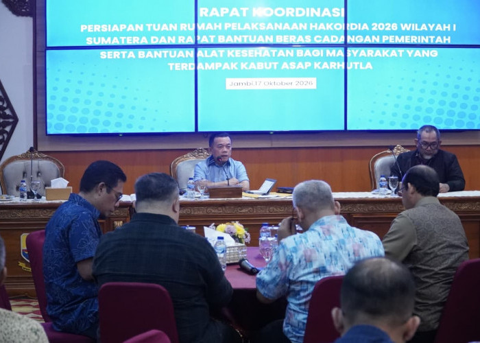 Gubernur Al Haris Pimpin Rakor Persiapan Tuan Rumah Hakordia 2026 Wilayah I Sumatera & Penyaluran Bantuan