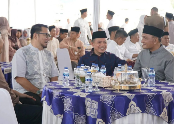 Bupati Hurmin Hadiri Halal Bihalal di Rumah Gubernur