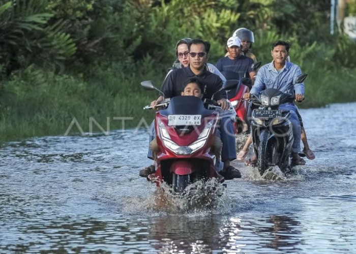 Banjir Rob di Kuala Tungkal