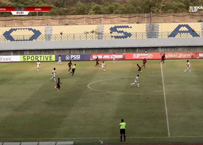 Laga Perdana Grup D Soekarno Cup 2026: Banteng Jambi Tumbang 4-0 di Tangan Papua 