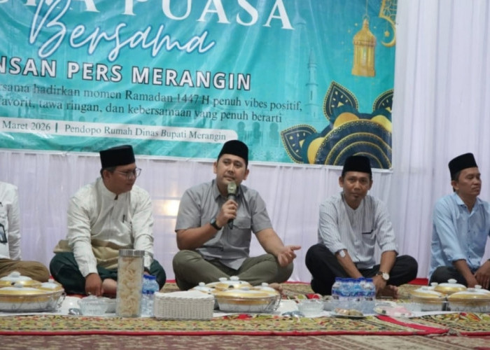 Bupati M. Syukur Sebut Pers Pilar Demokrasi dan Pengawas Kebijakan yang Objektif